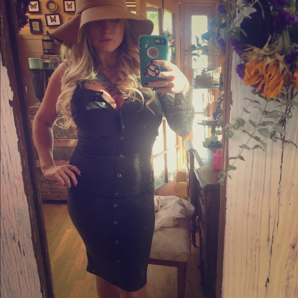 Bodycon dress